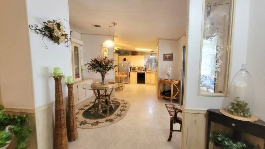 84 Emerald Dr. East a Dundee, FL Mobile or Manufactured Home for Sale